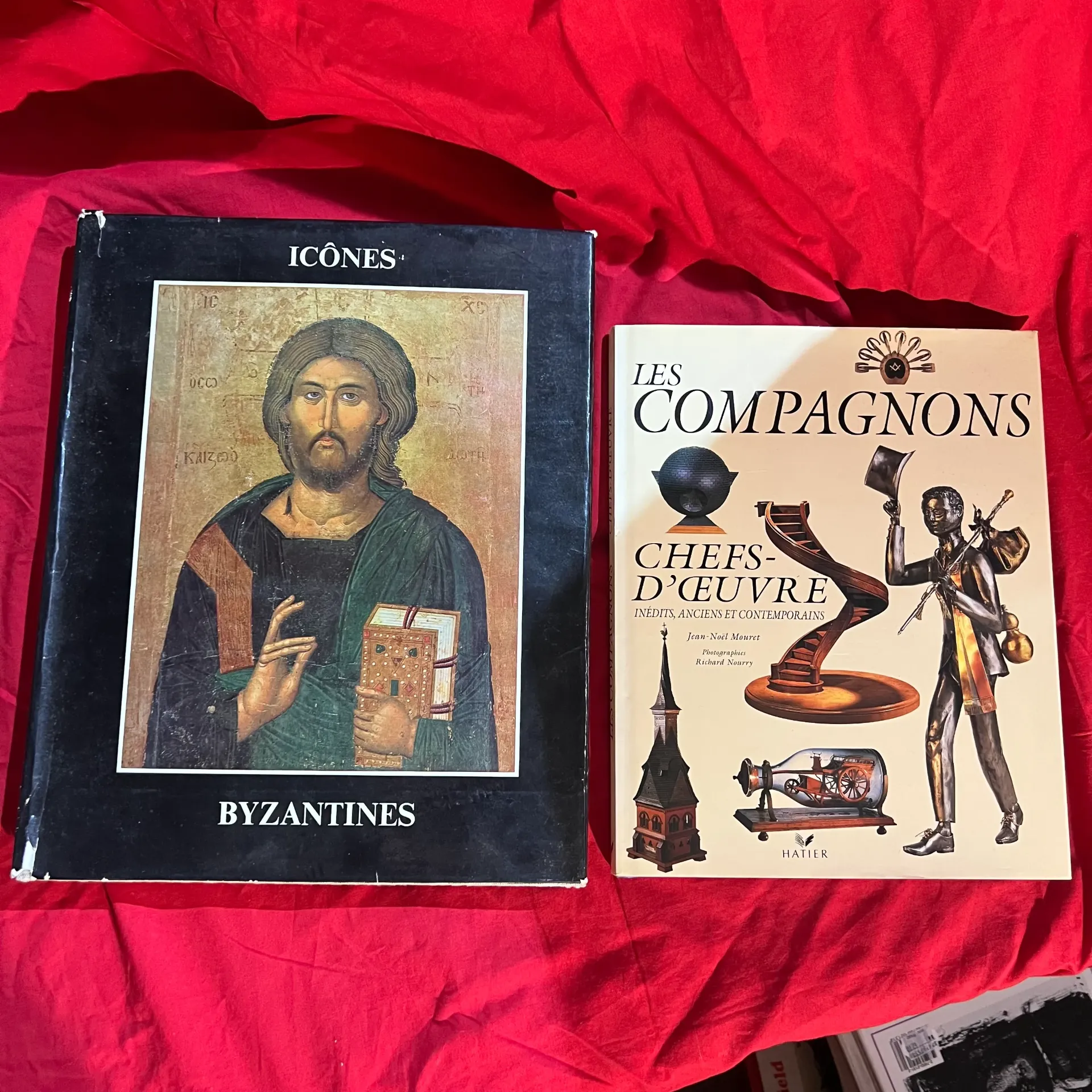 Lot 2 grands livres Compagnons et Icones Byzantines
