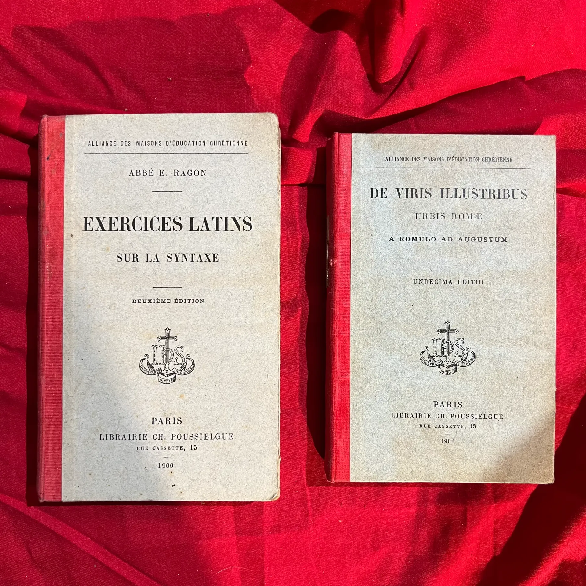 Lot 2 petit livre exercice latin et livre latin