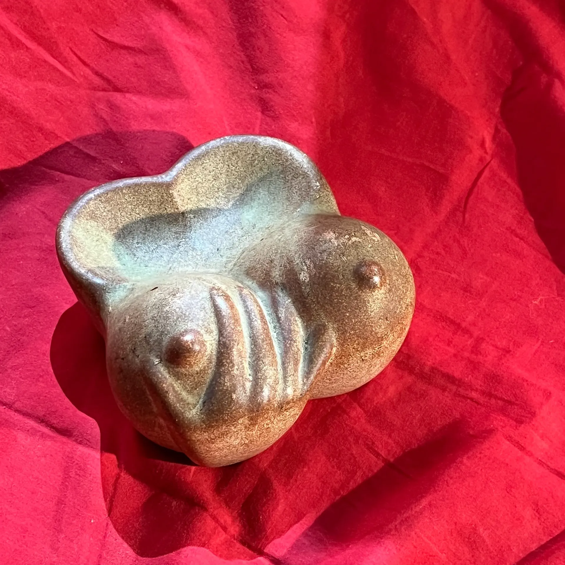 Vide-poche poitrine – objet déco original