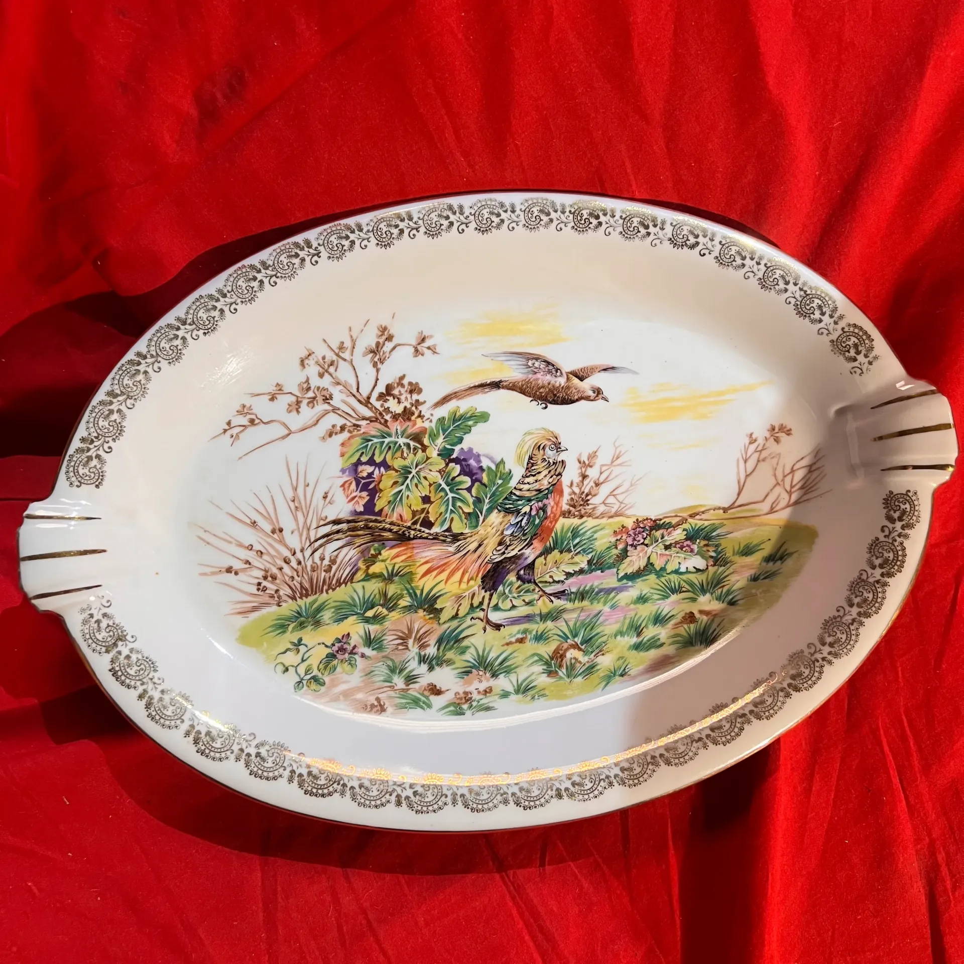 Plateau en porcelaine de Limoges – Pâtes et Émaux – Berry