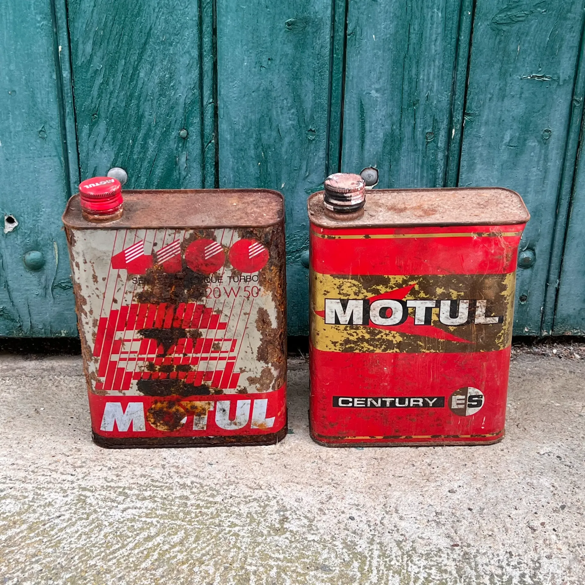 Lot de 2 bidons d’huile Motul