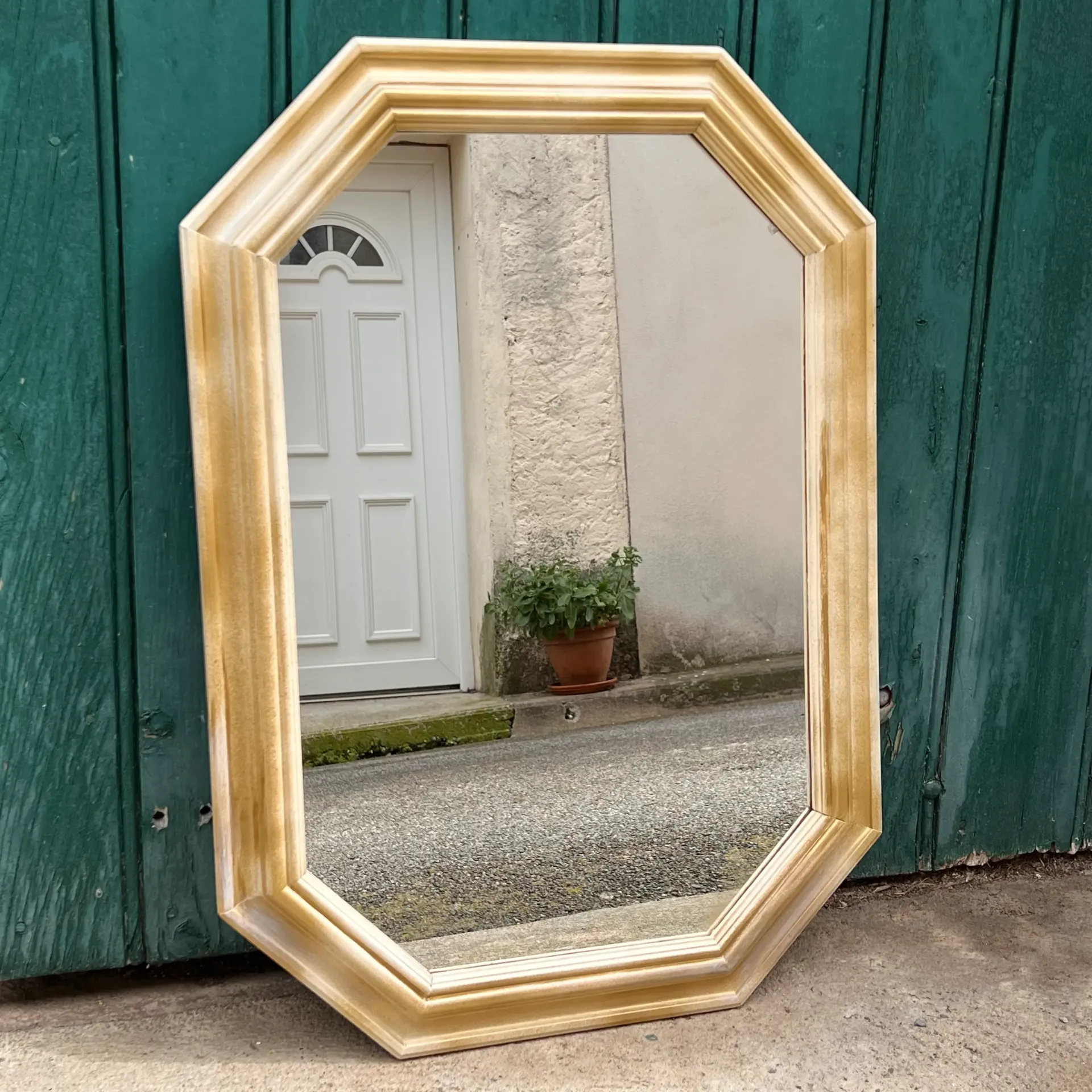 Miroir doré