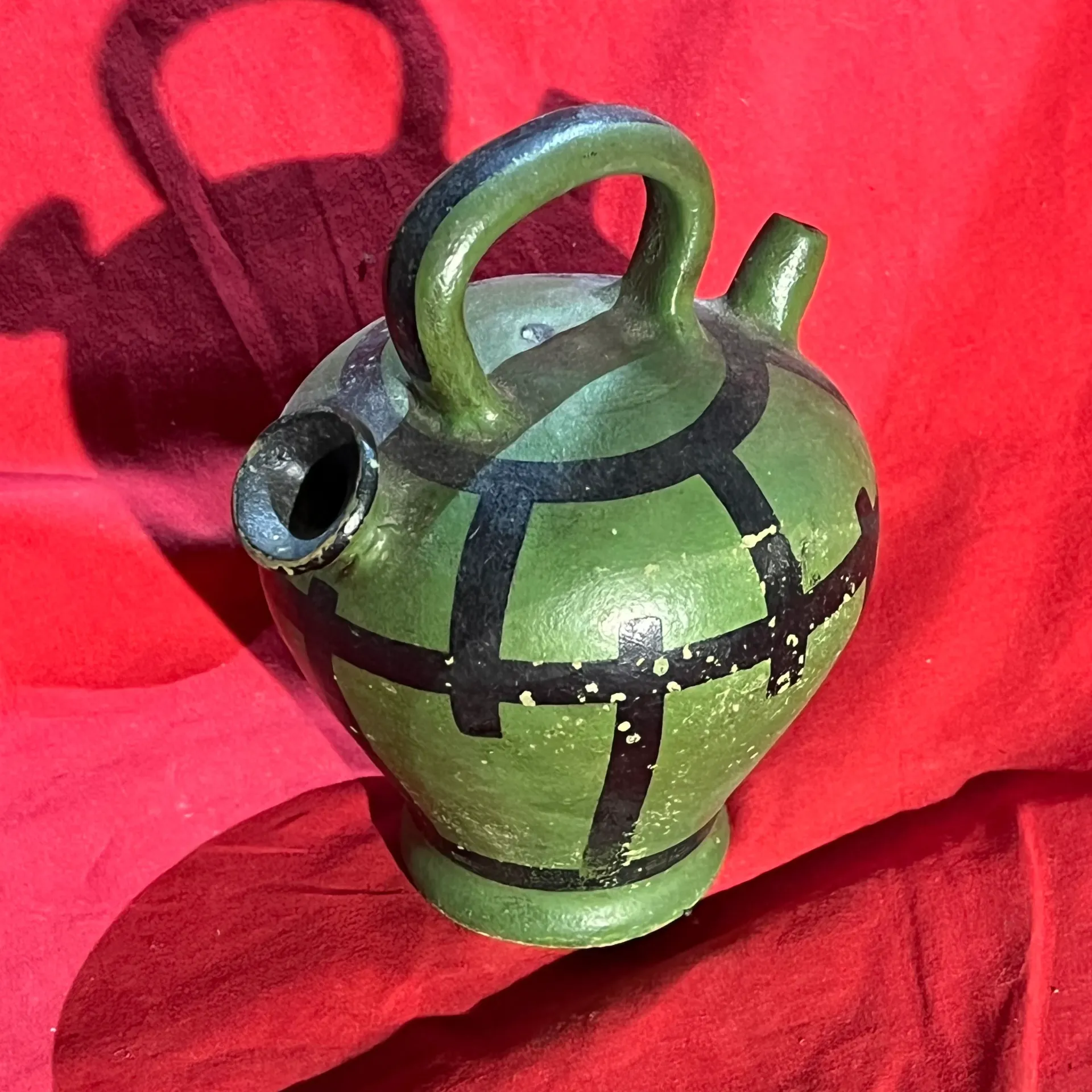 Petite jarre artisanale verte
