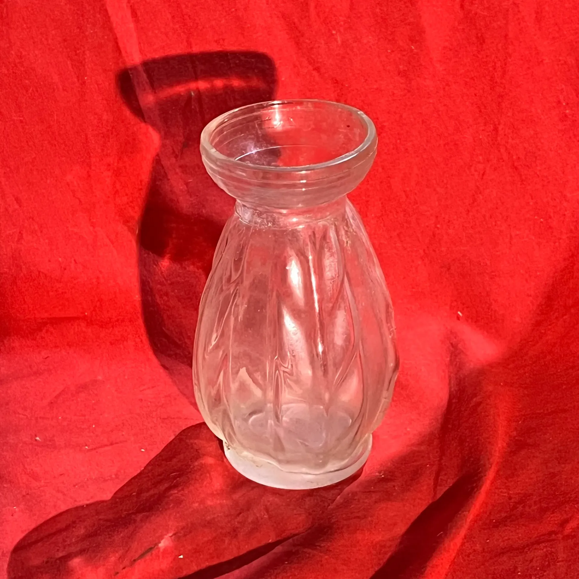 Mini vase en verre transparent