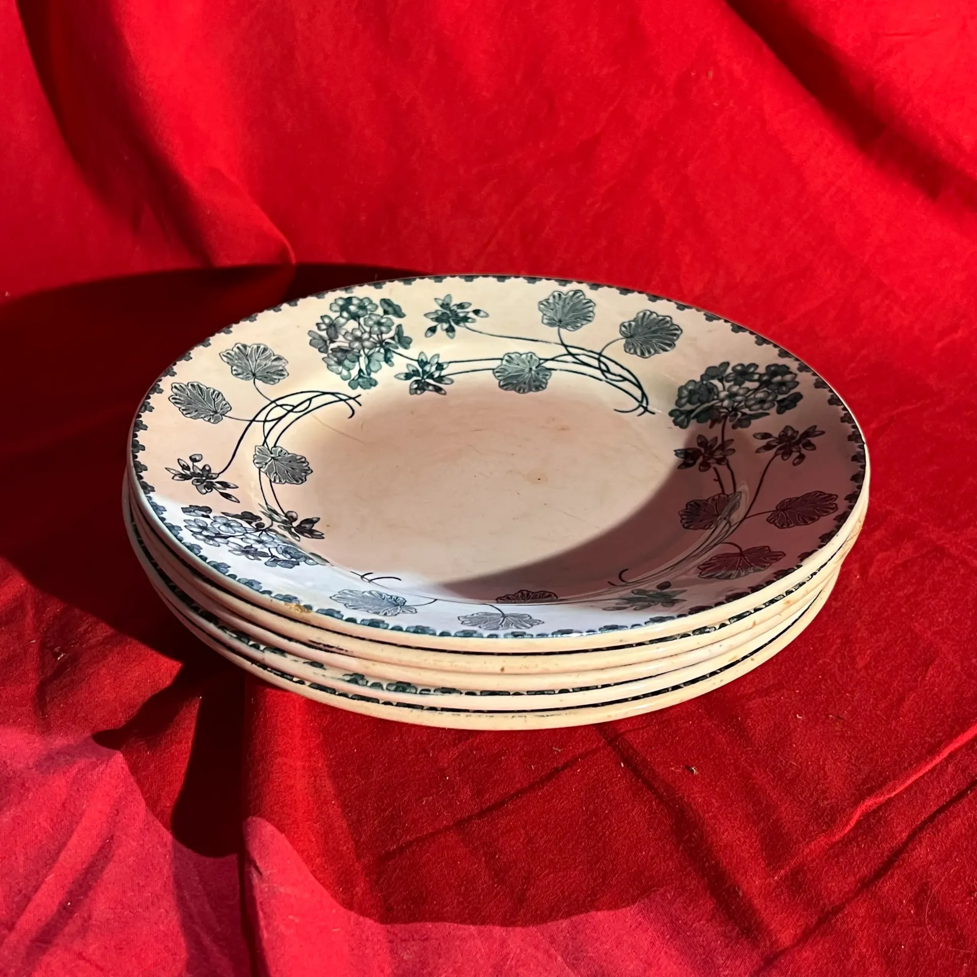 Lot de 5 assiettes Géranium Sarreguemines