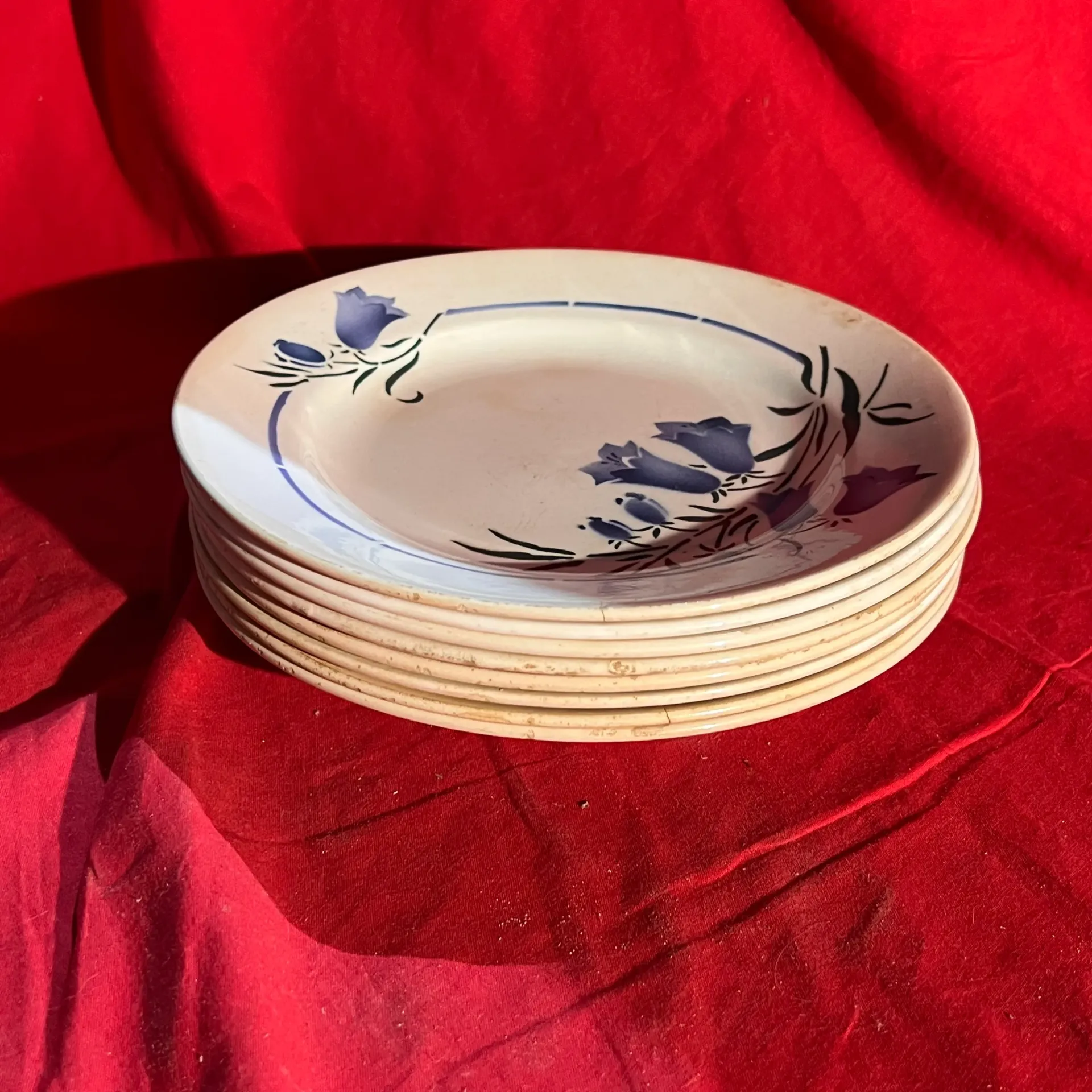 Lot de 8 assiettes
