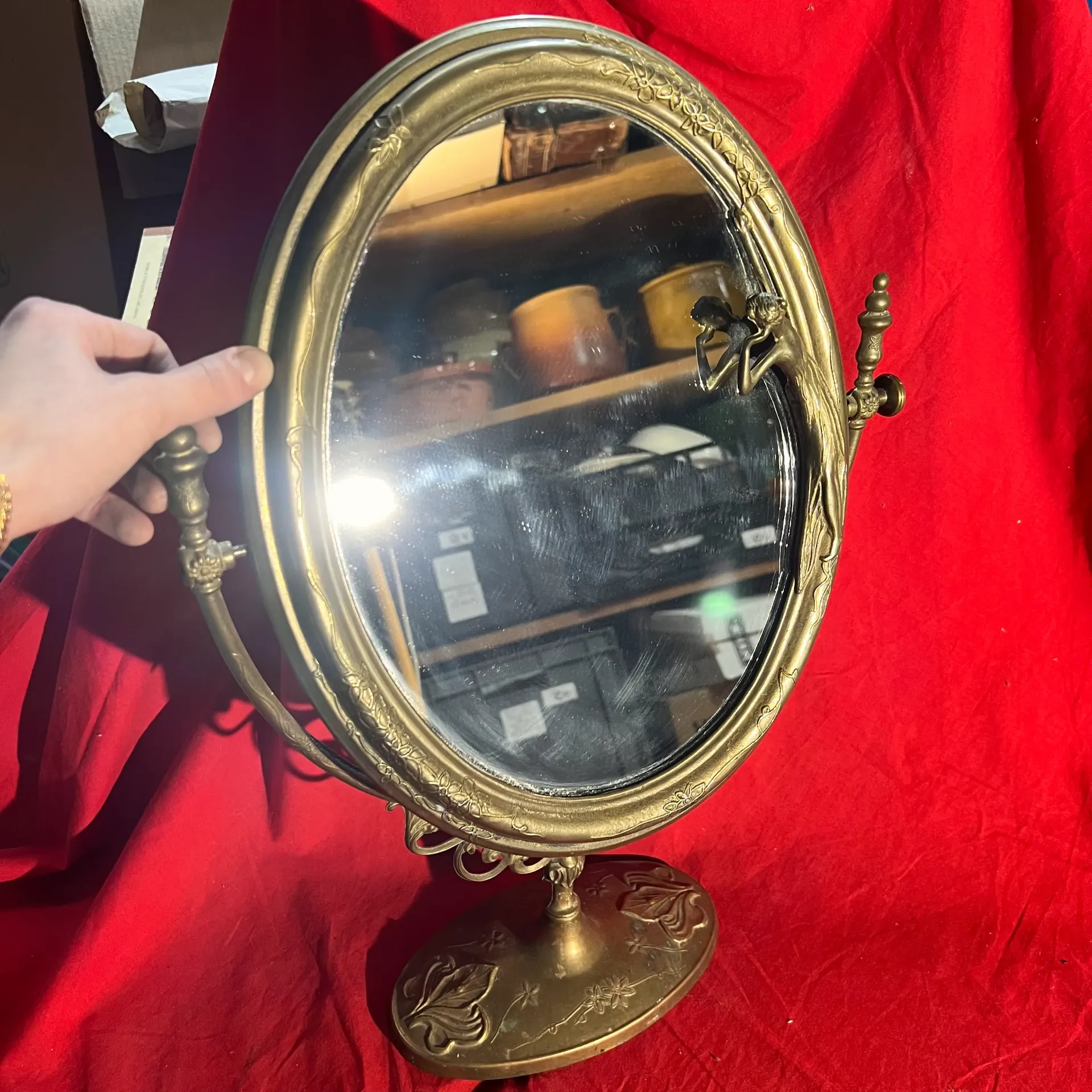 Miroir art nouveau en laiton à restaurer