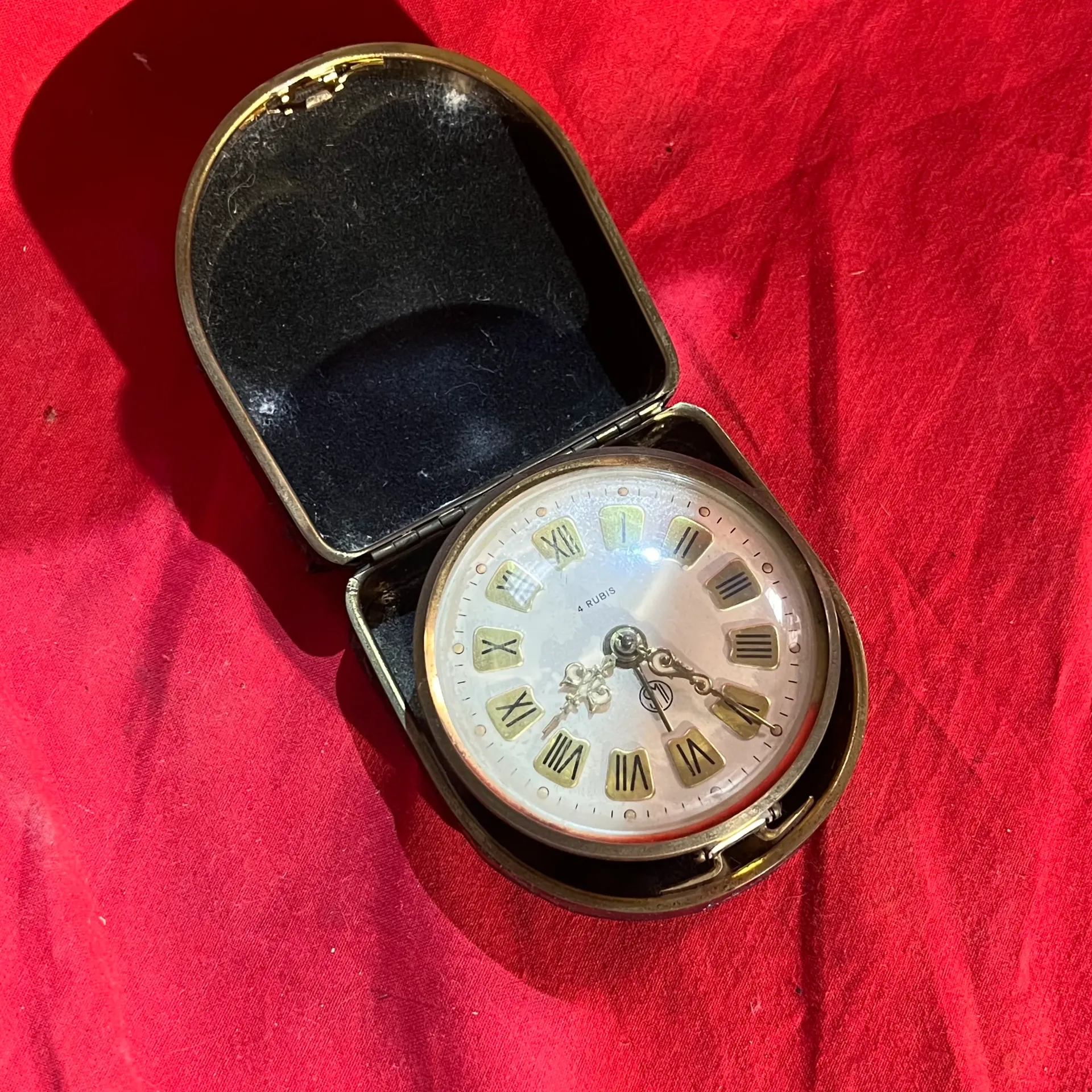 Réveil de voyage mécanique SMI – 4 rubis