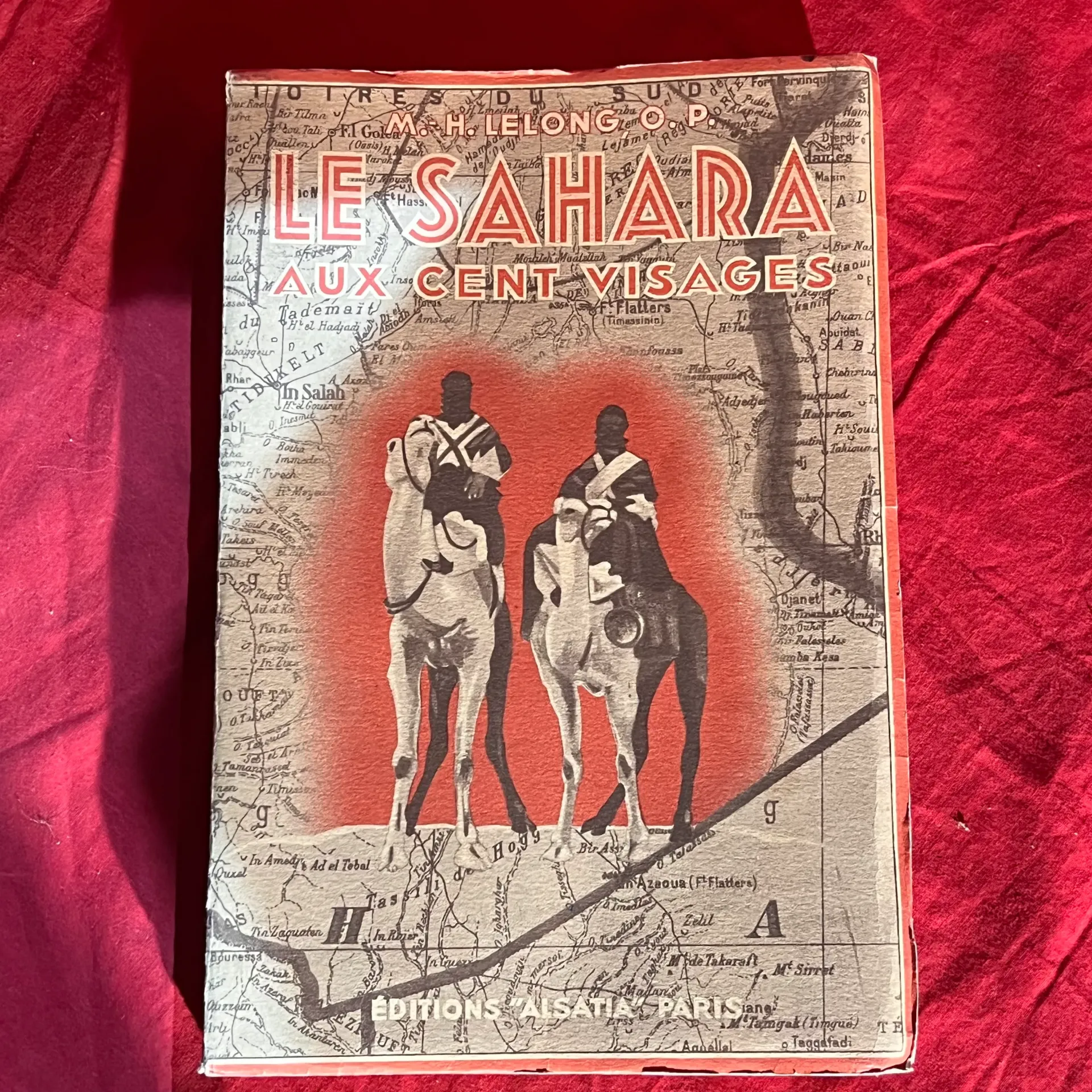 Le Sahara aux cent visages (1941)