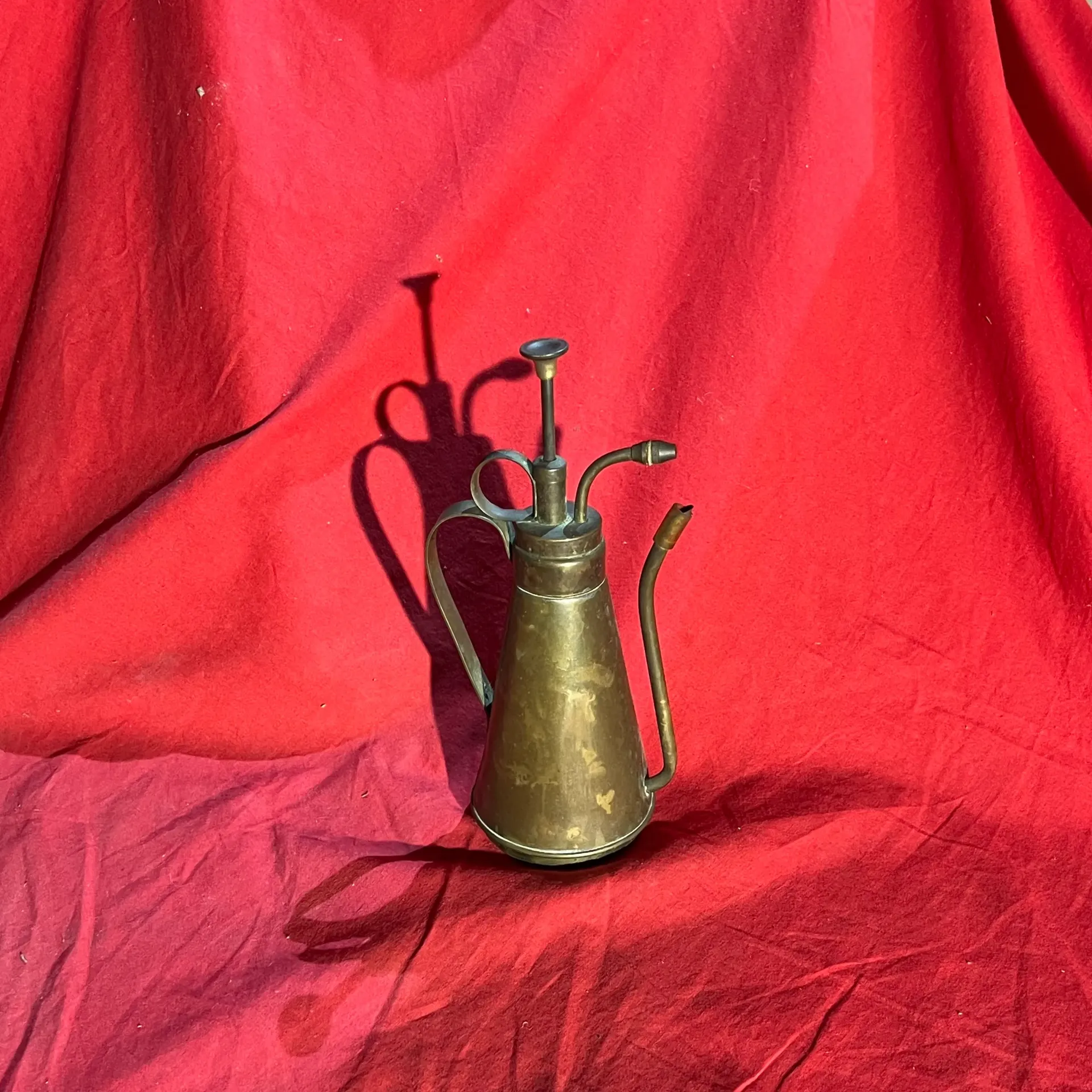 Burette ancienne