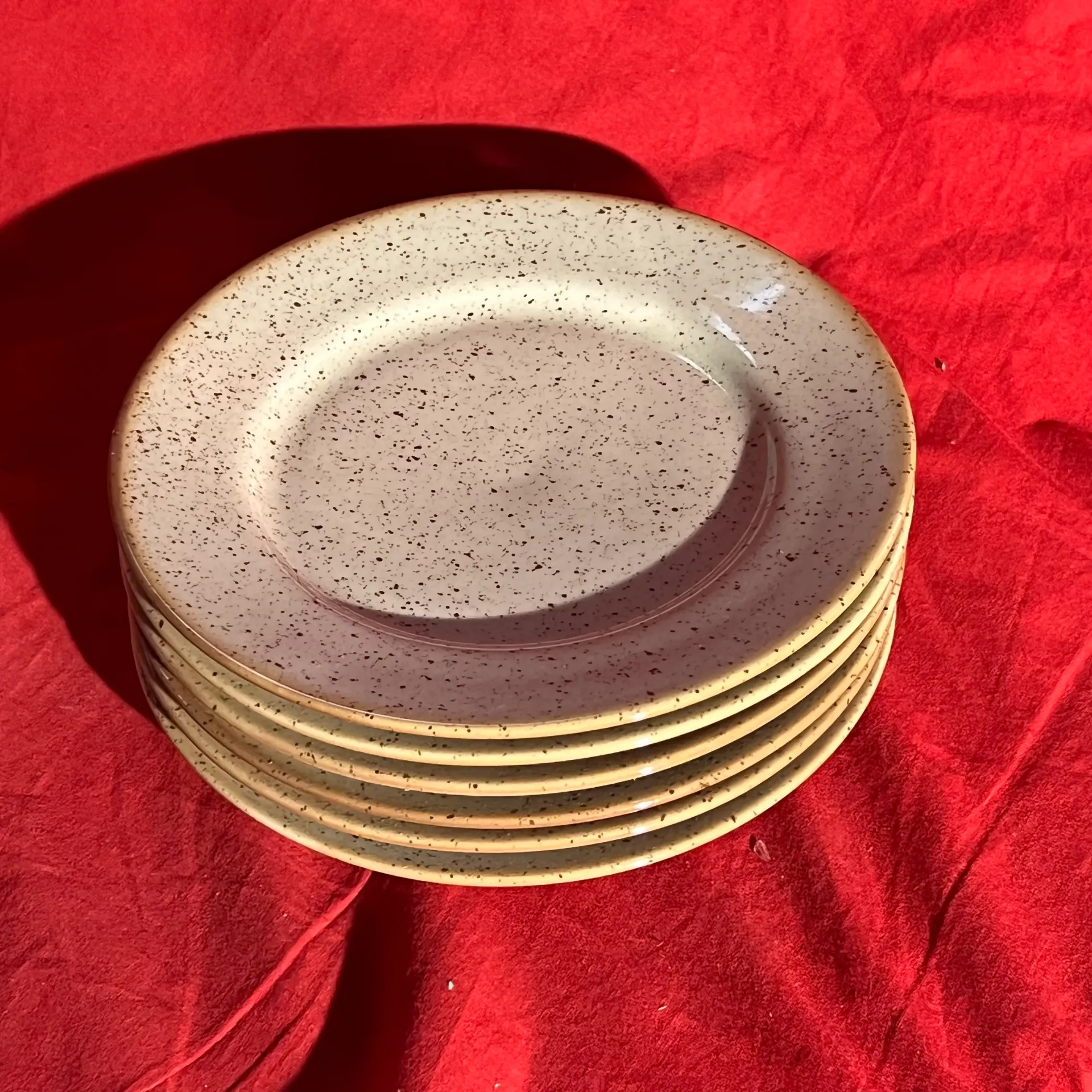 Lot de 6 assiettes à dessert beige tachetée marron