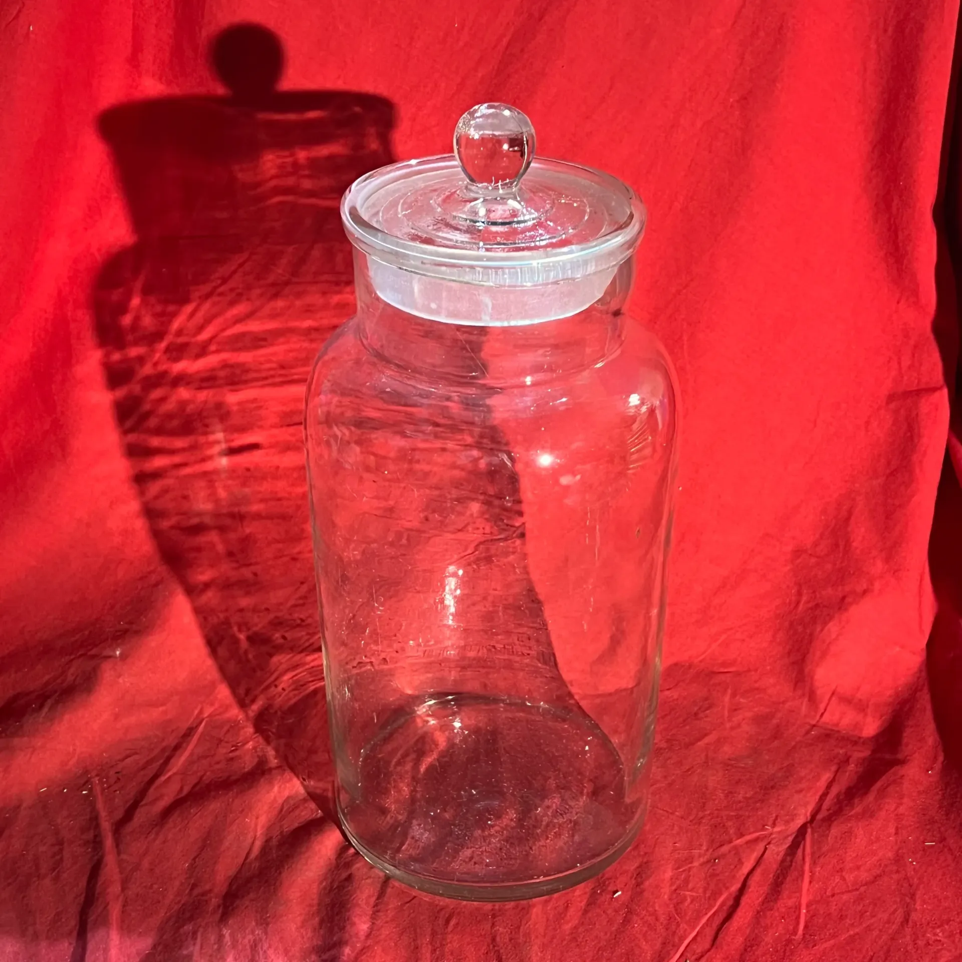Grand bocal en verre avec couvercle
