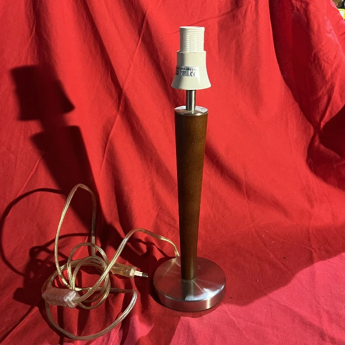 Pied de lampe vintage bois et métal déco